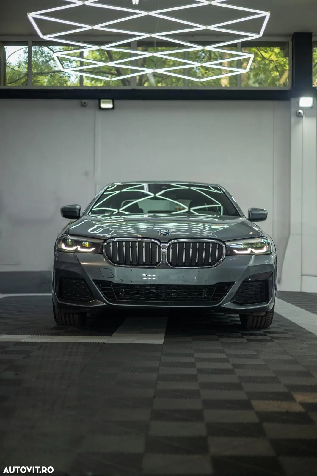 BMW Seria 5 530e xDrive AT PHEV - 13