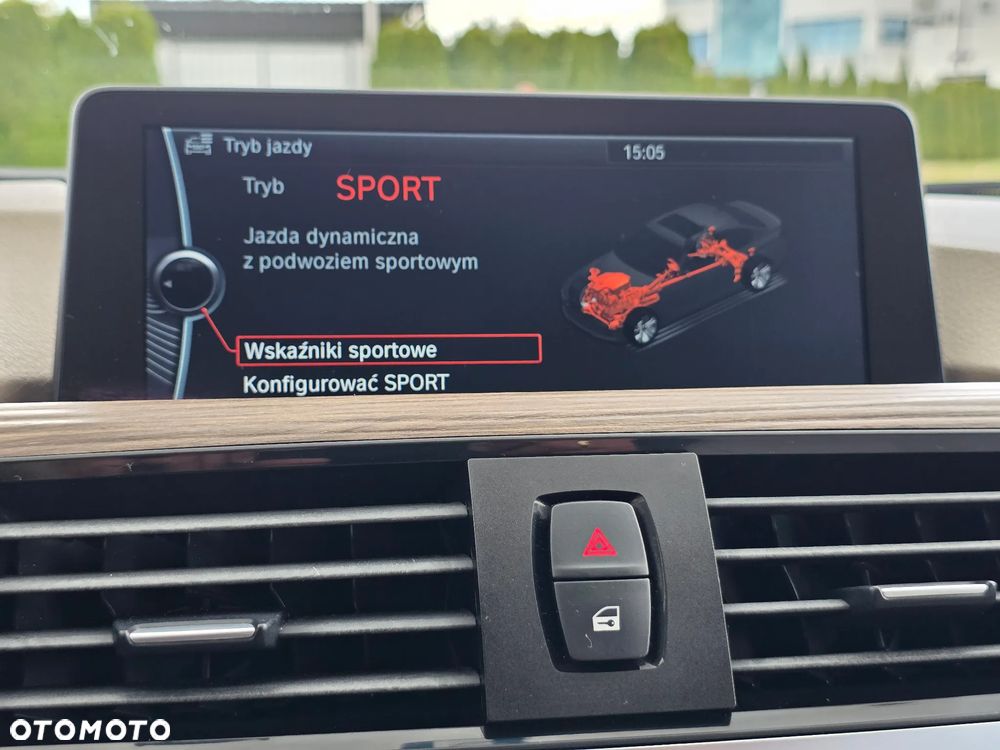 BMW Seria 3 320i Modern Line - 34