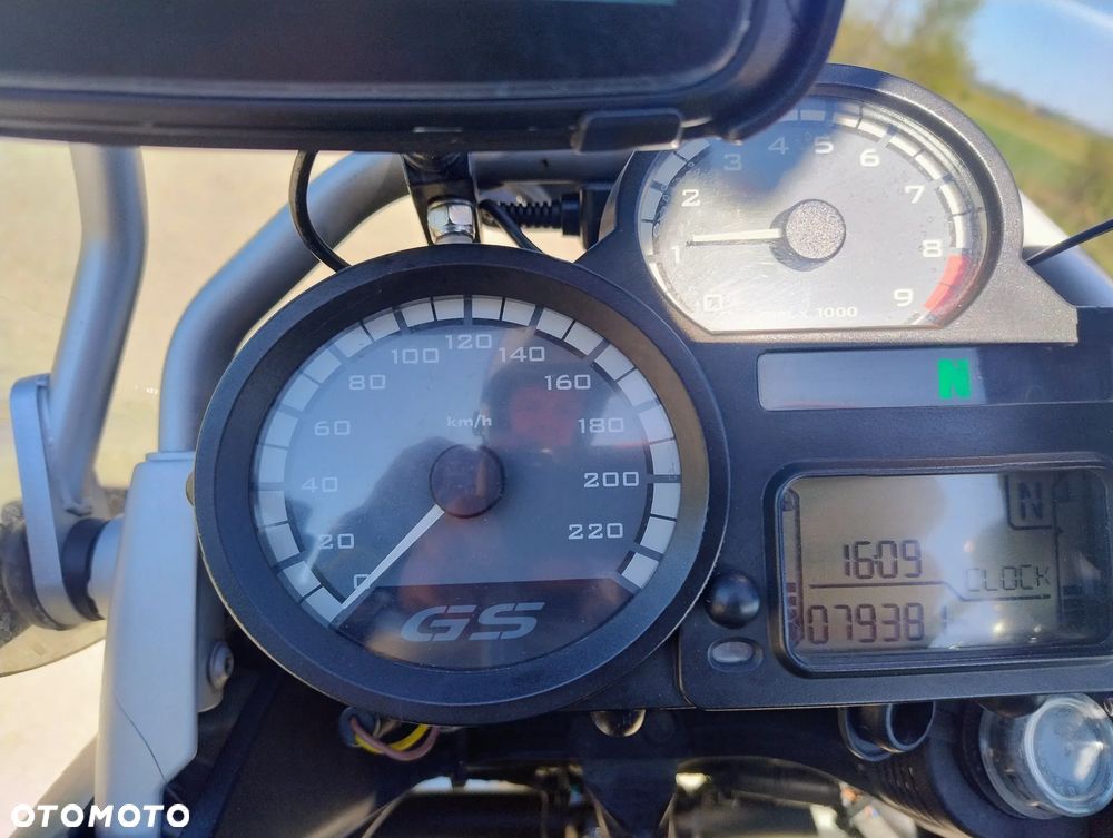 BMW R - 22