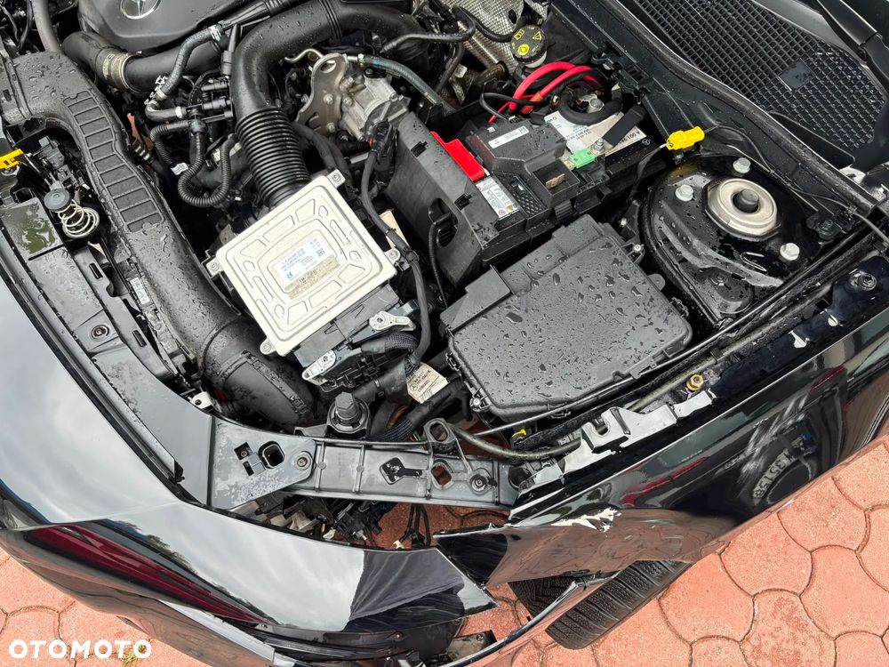 Mercedes-Benz CLA 200 AMG Line 7G-DCT - 7