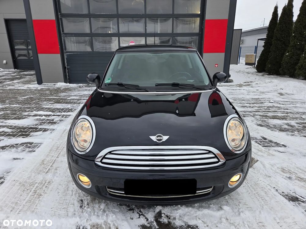 MINI Cooper Seven - 12