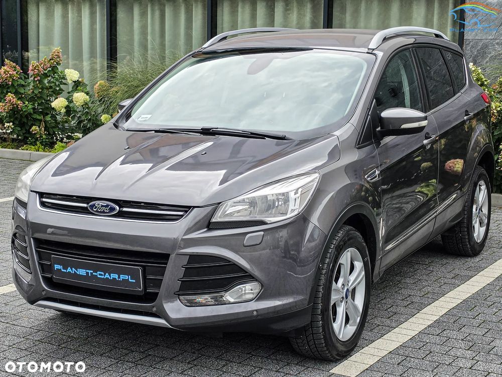 Ford Kuga 2.0 TDCi 2x4 Titanium - 9