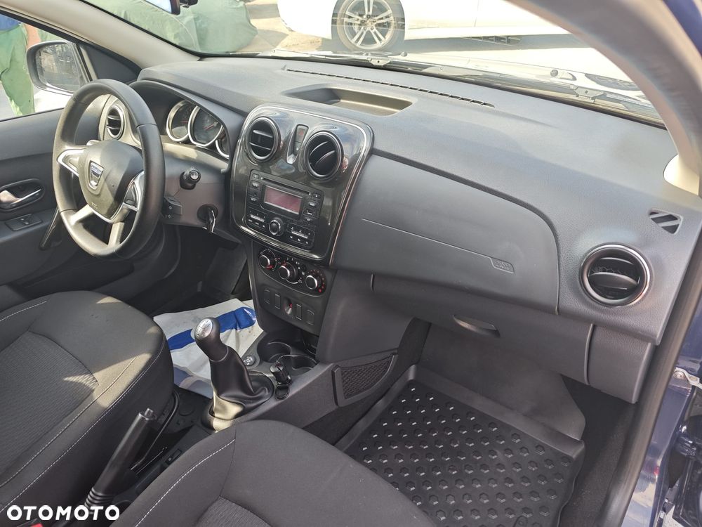 Dacia Sandero - 27
