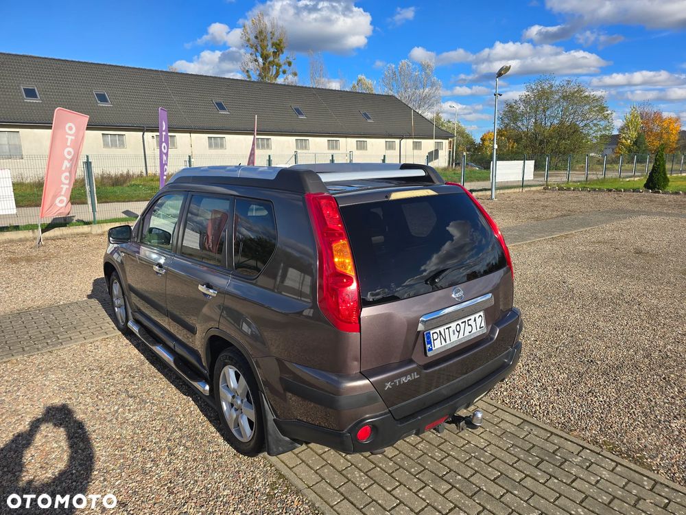 Nissan X-Trail 2.0 dCi LE - 10