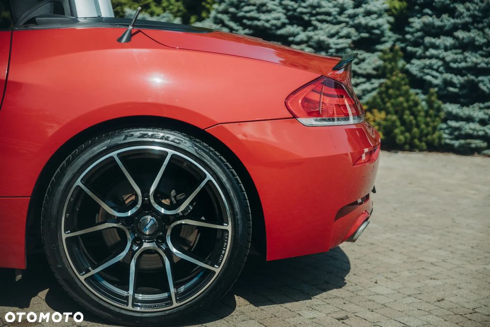 BMW Z4 sDrive35is - 18