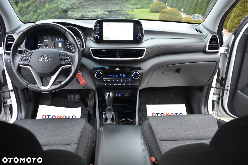 Hyundai Tucson blue 1.6 CRDi 2WD DCT Premium - 32