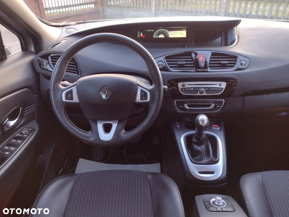 Renault Scenic 1.4 16V TCE Bose Edition - 19