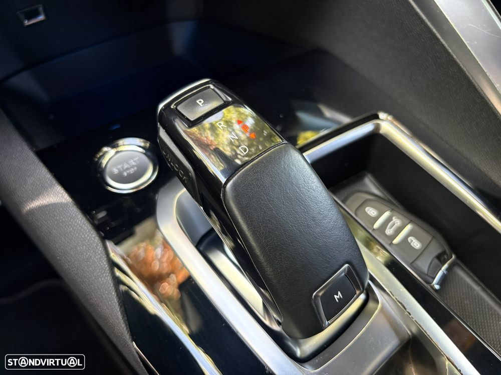 Peugeot 3008 BlueHDi 180 Stop & Start EAT8 Allure - 19