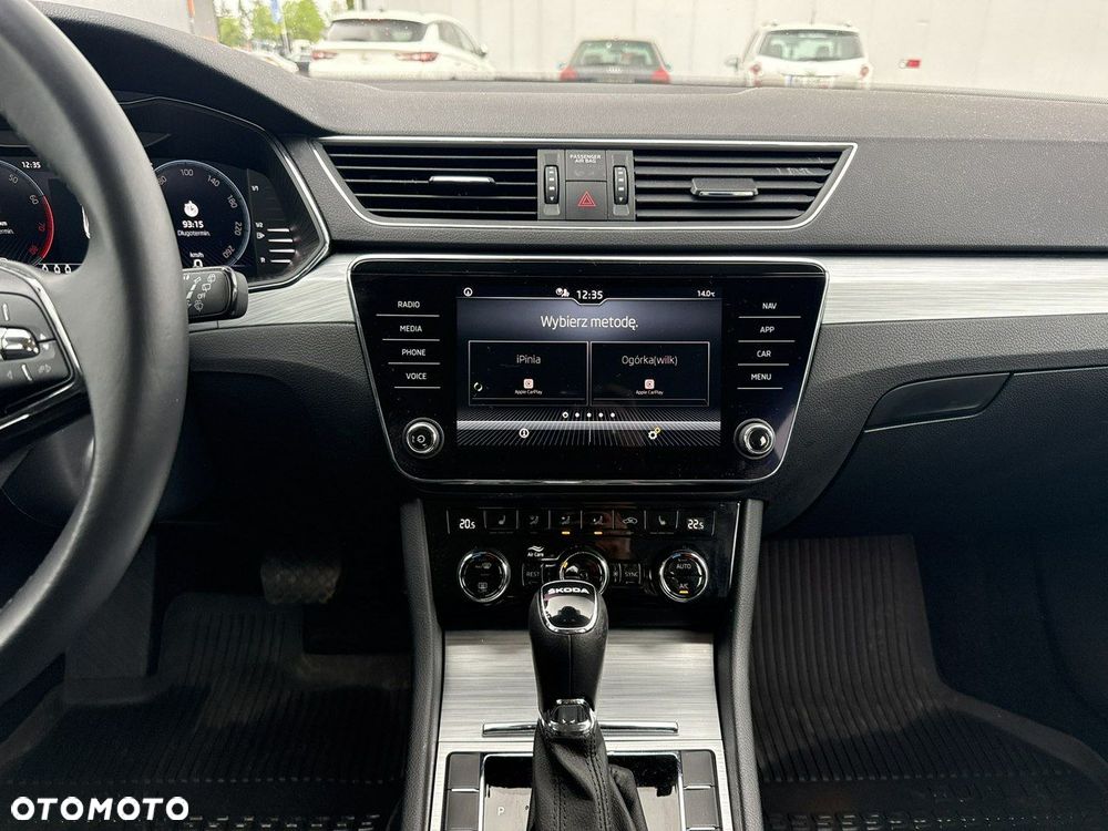 Skoda Superb 2.0 TSI Ambition DSG - 24