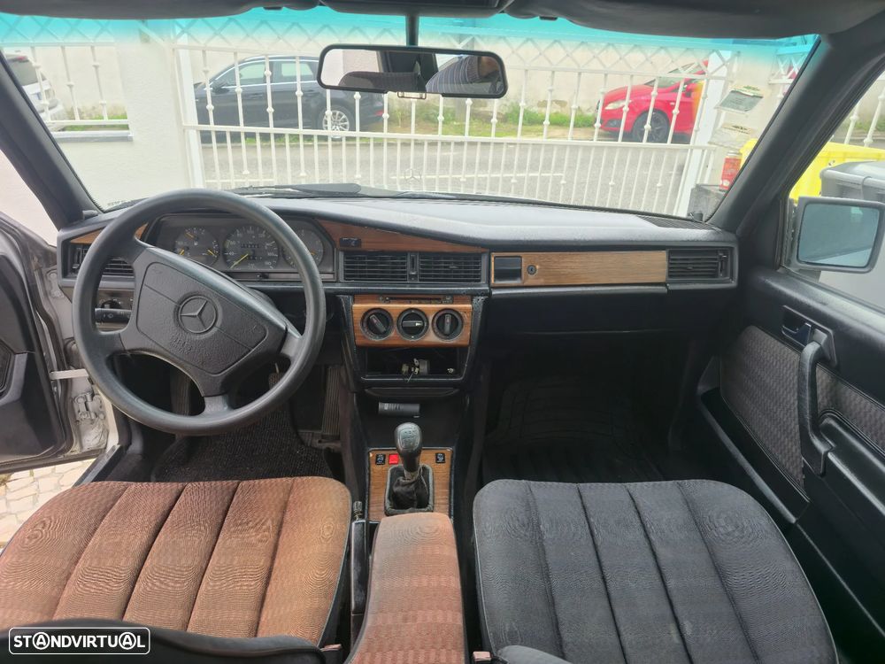 Mercedes-Benz W201 (1982-1993) 190 D 2.0 - 4