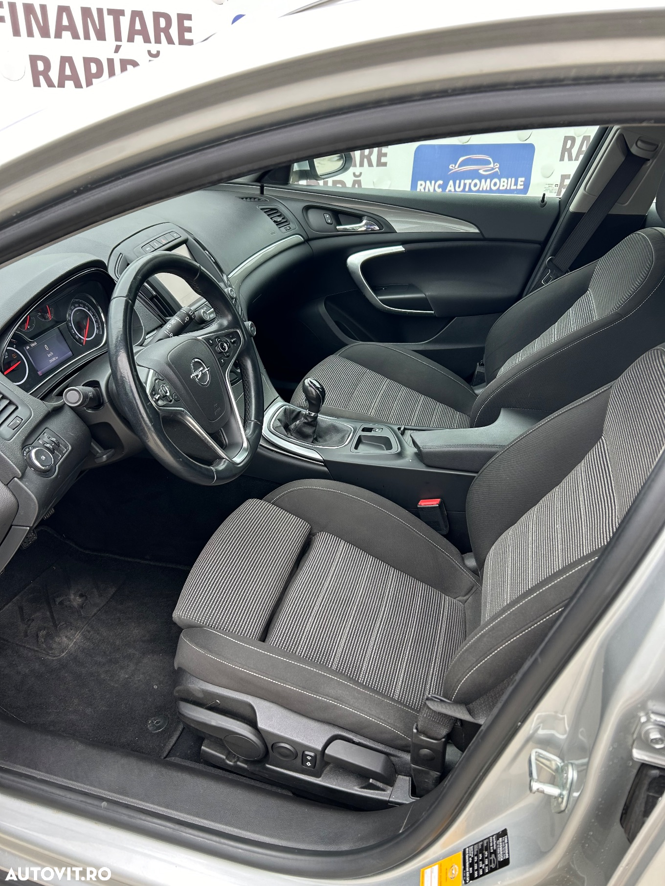 Opel Insignia - 7