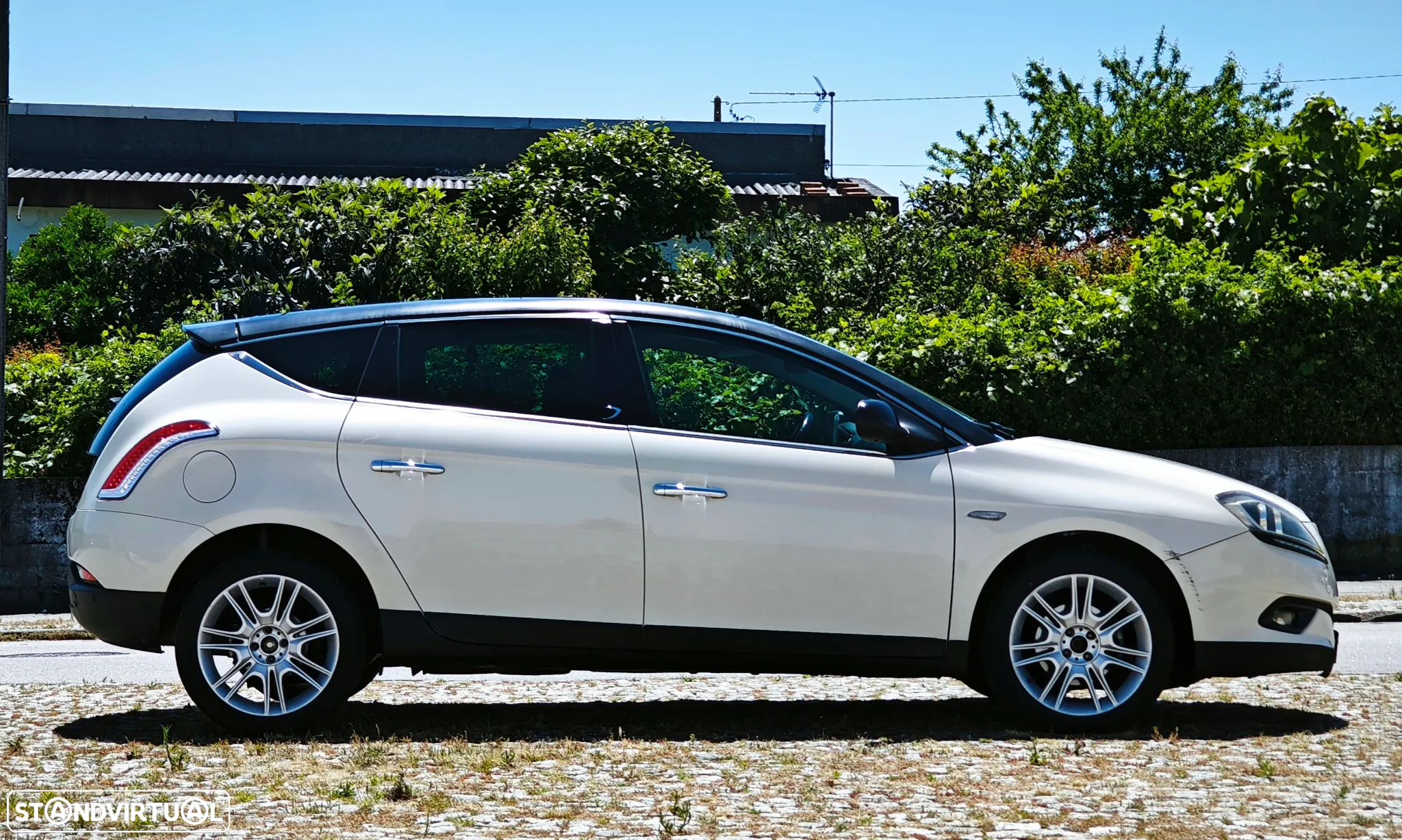 Lancia Delta 1.6 M-Jet Oro - 4