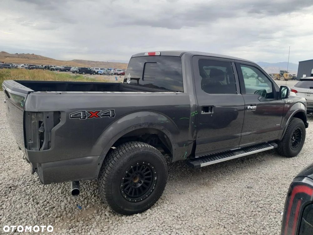 Ford F150 - 4