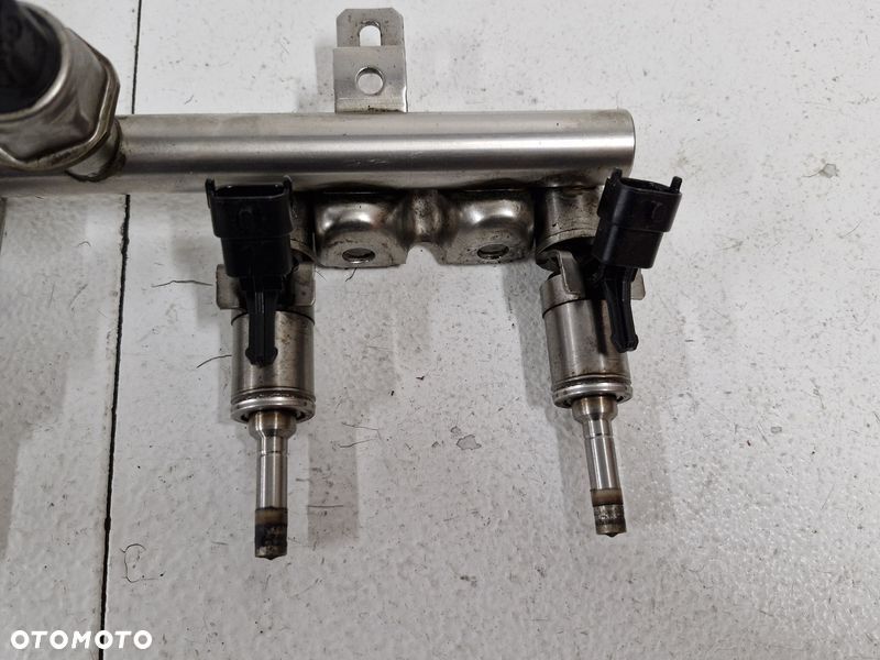 PEUGEOT RCZ 1.6 THP LISTWA WTRYSKOWA WTRYSKIWACZE WTRYSKI V7568051 - 2