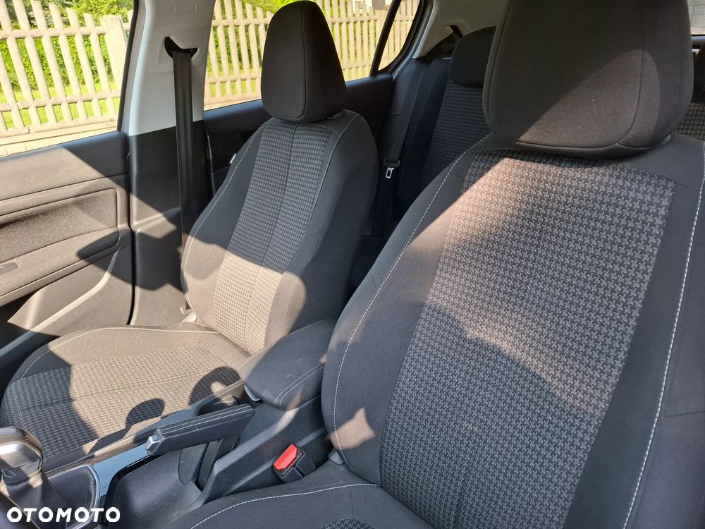 Peugeot 308 PureTech 110 Stop & Start Style - 22