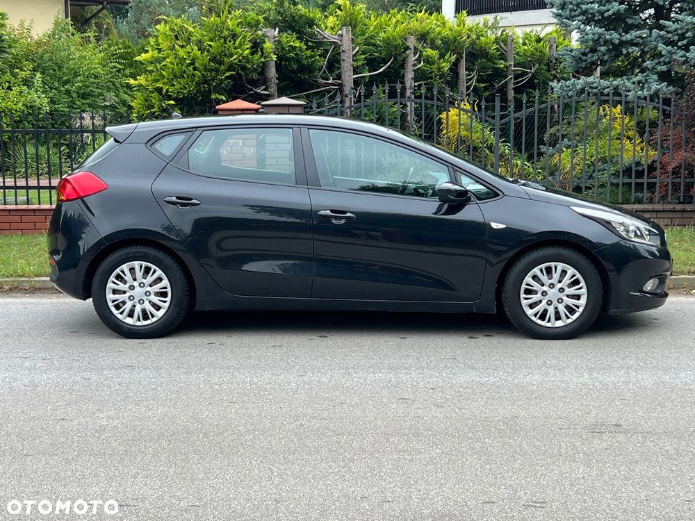 Kia Ceed 1.4 CVVT - 12
