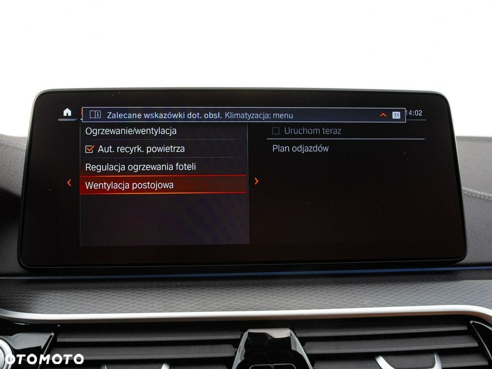 BMW Seria 5 540i xDrive mHEV M Sport sport - 23