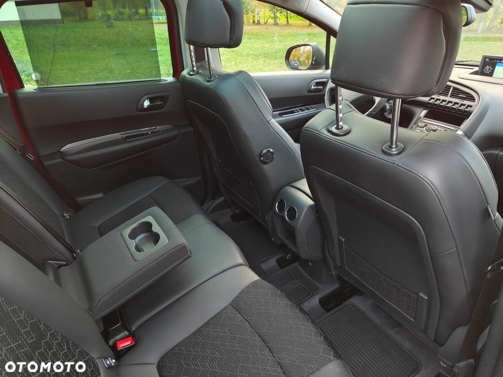 Peugeot 3008 HDi FAP 150 Allure - 13