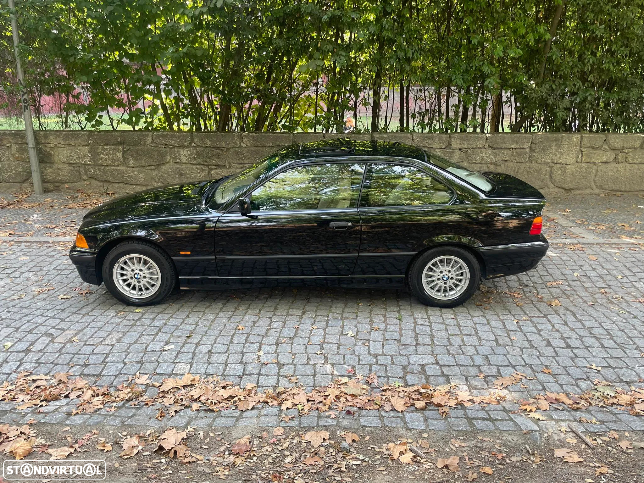 BMW 323 - 26