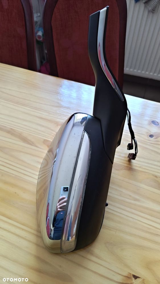 Lusterko prawe Peugeot 208 232673078 - 4