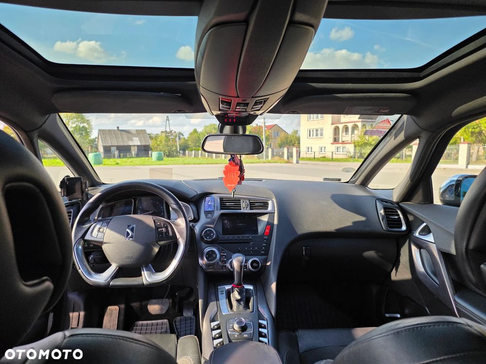Citroën DS5 2.0 HDi SoChic - 12