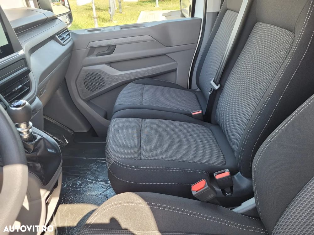 Volkswagen T7 Furgon Lung 110CP M6 - 13