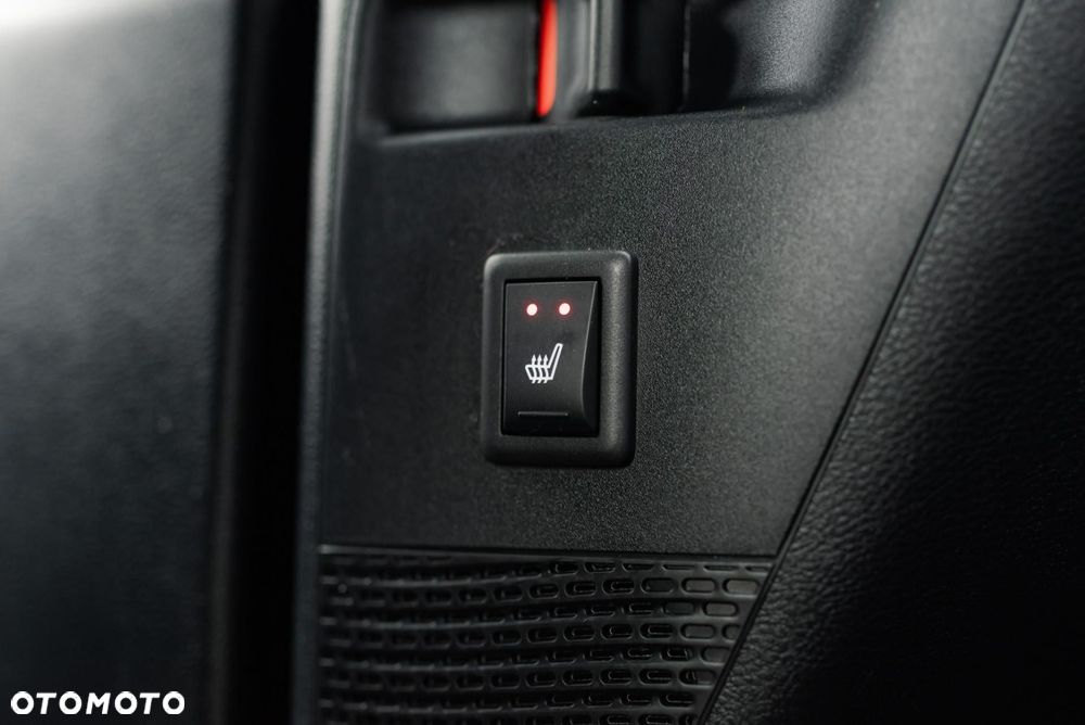 Chrysler Pacifica - 28