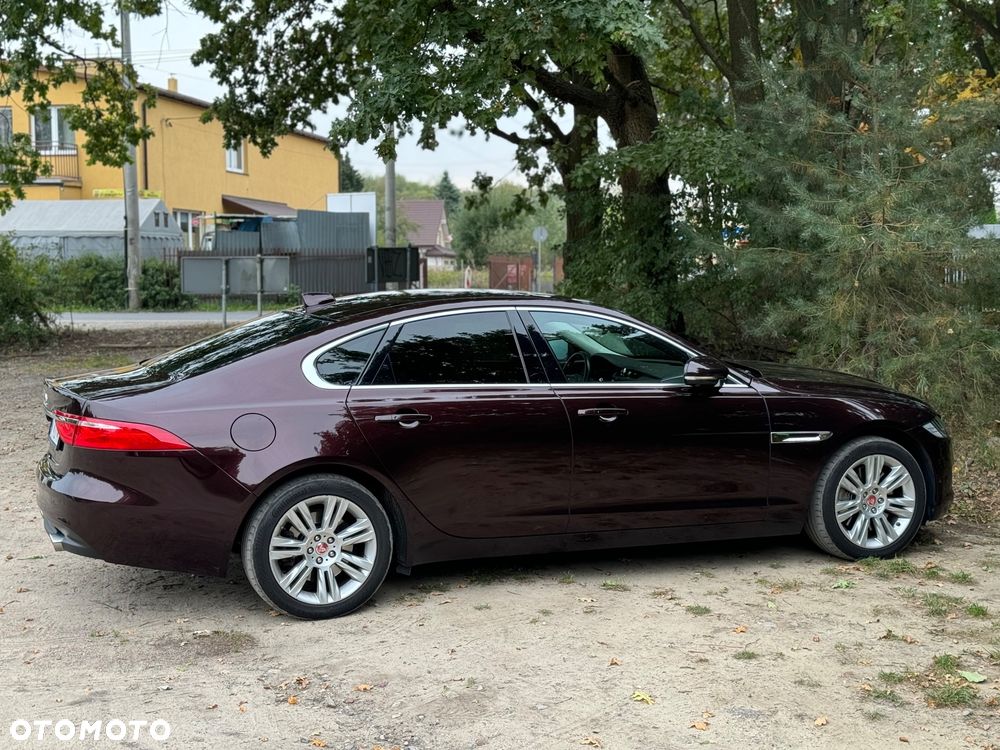 Jaguar XF 2.0 T AWD Portfolio - 20
