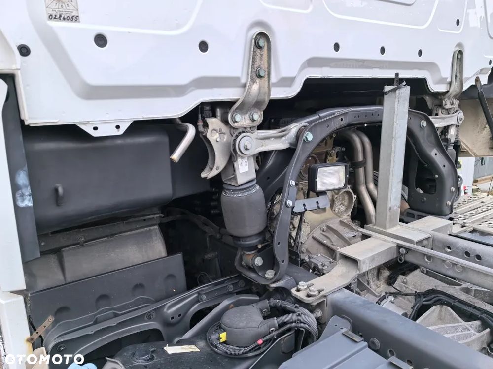 Mercedes-Benz Actros 2548 LL nR * Rozstaw 4900mm * Winda 2t * StyleLine * Salonka * - 11
