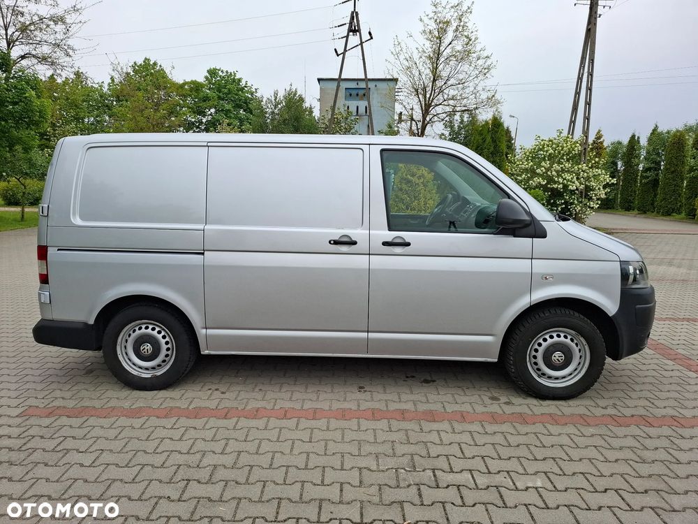 Volkswagen Transporter - 8