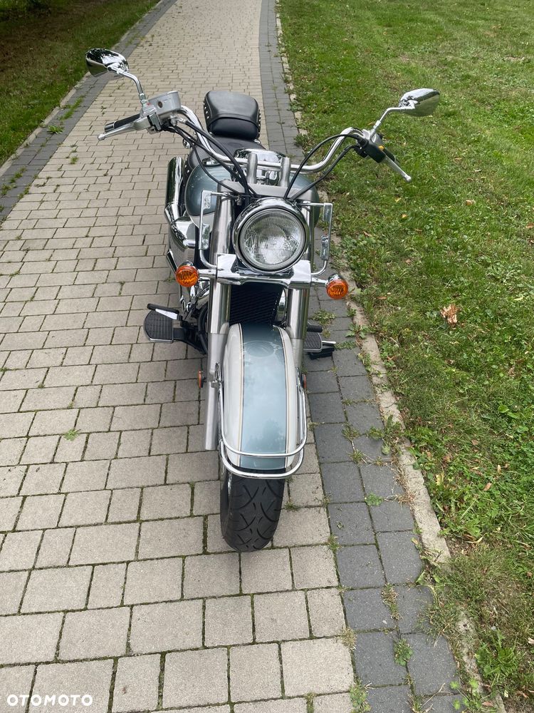 Suzuki Boulevard - 13