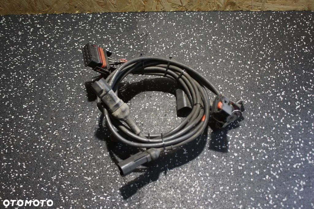 # SCANIA R XPI WIĄZKA INSTALACJA PRZEWODY STEROWNIKA SILNIKA ALTERNATORA E44.B6 E44.B5 - 5
