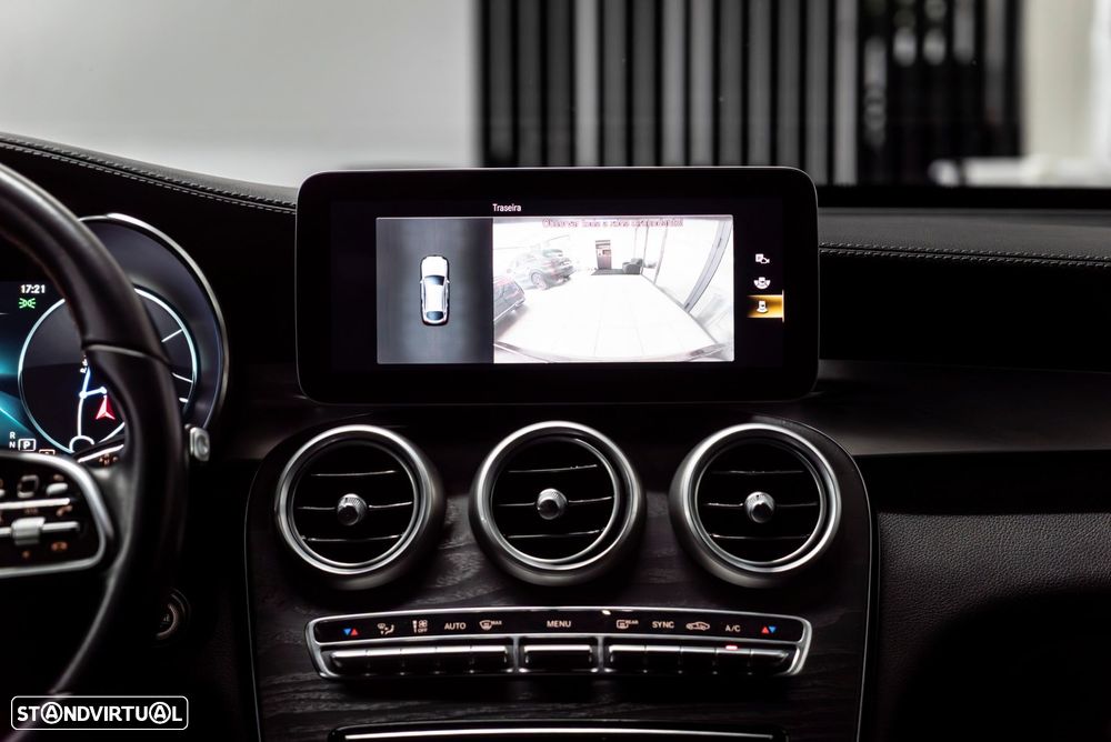 Mercedes-Benz GLC 220 d 4Matic - 25