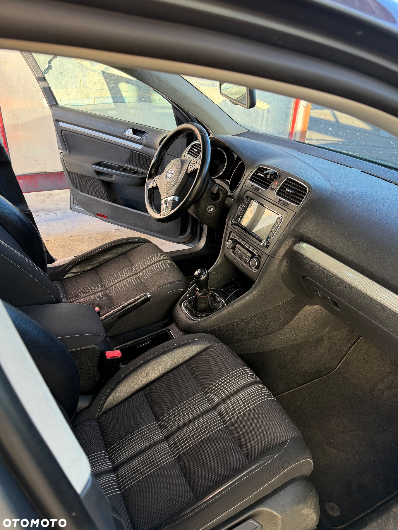 Volkswagen Golf - 5