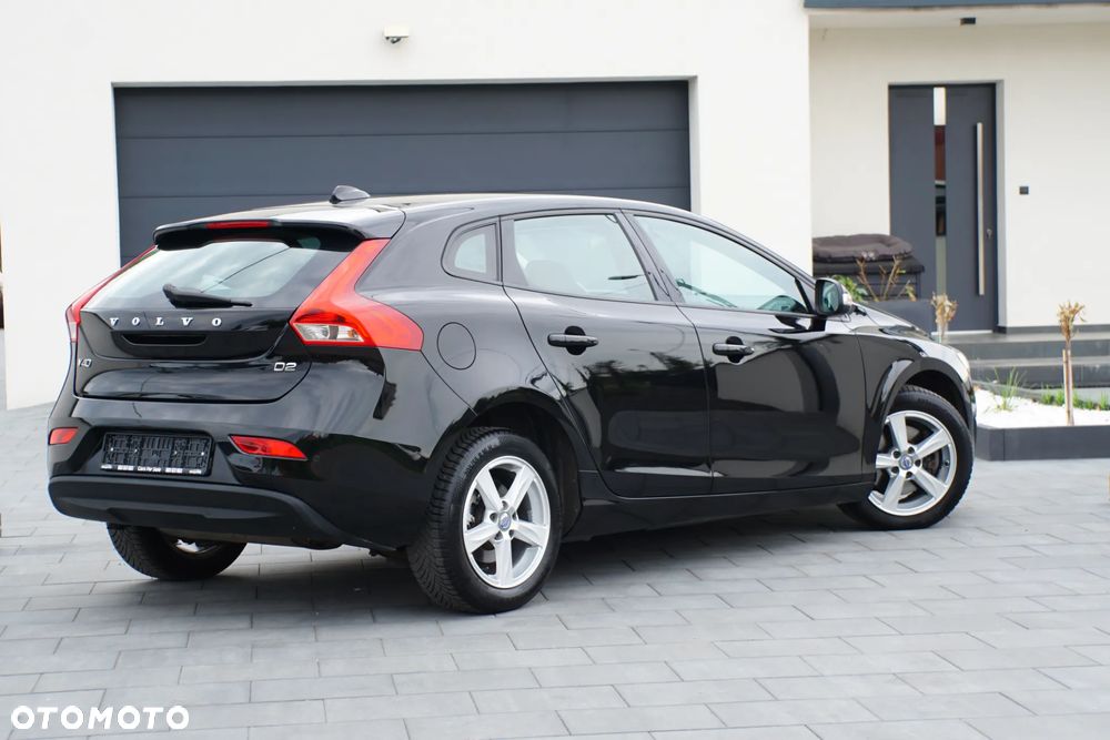 Volvo V40 D2 Linje You - 12