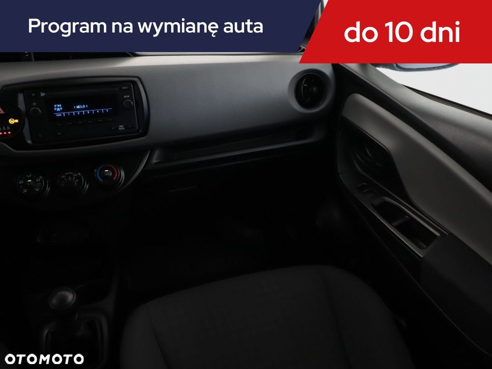 Toyota Yaris - 10
