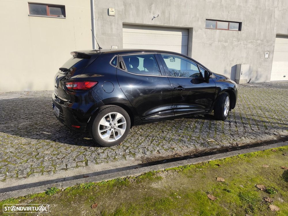 Renault Clio 0.9 TCe Limited - 11
