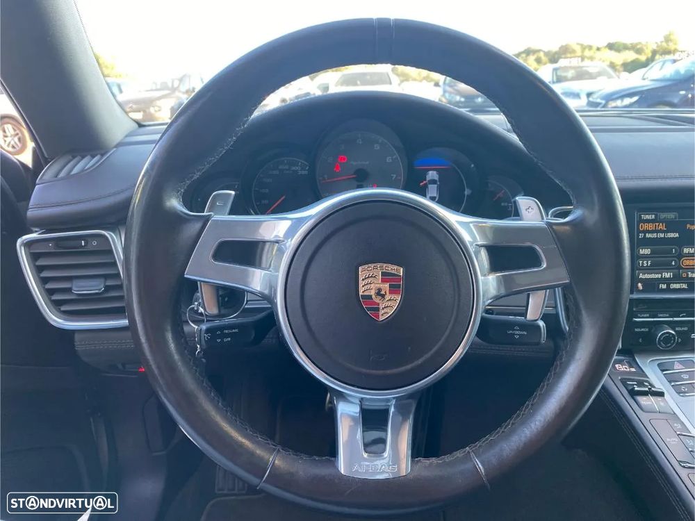 Porsche Panamera S Hybrid J19 - 25