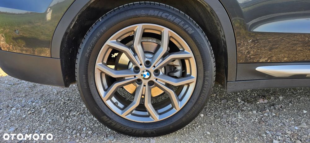 BMW X3 xDrive20d xLine - 17