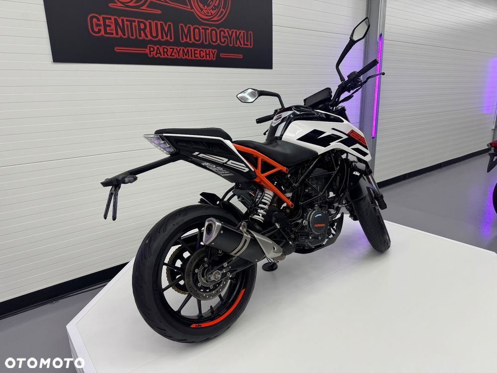 KTM Duke - 3