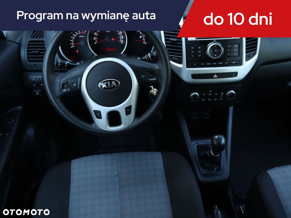 Kia Venga - 9