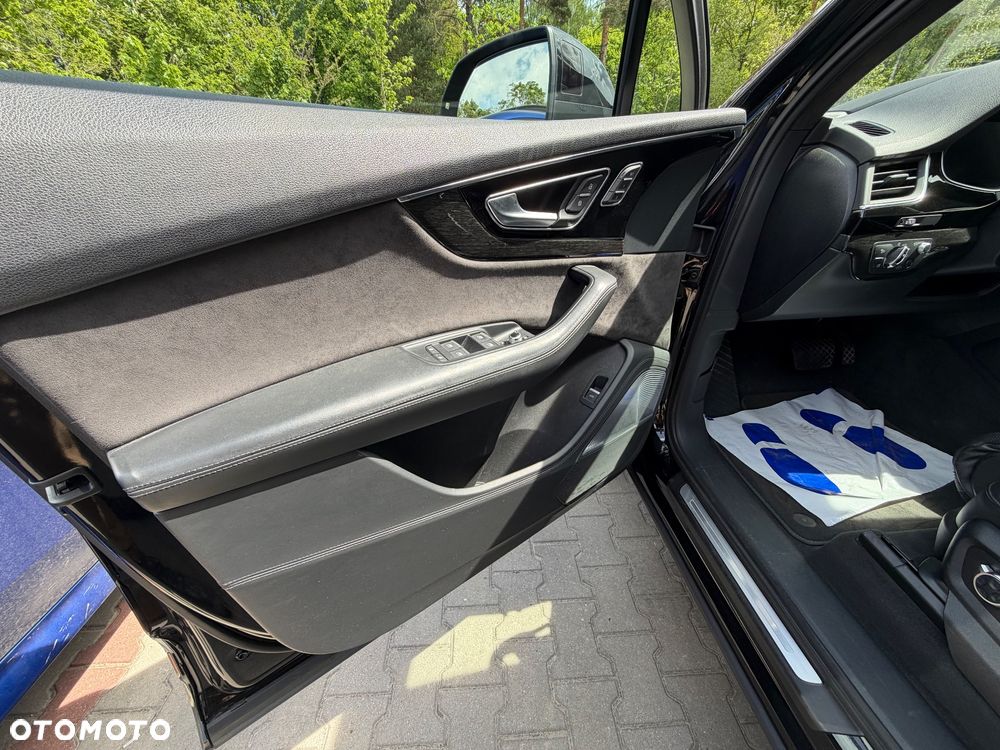 Audi Q7 3.0 TFSI Quattro Tiptronic - 5