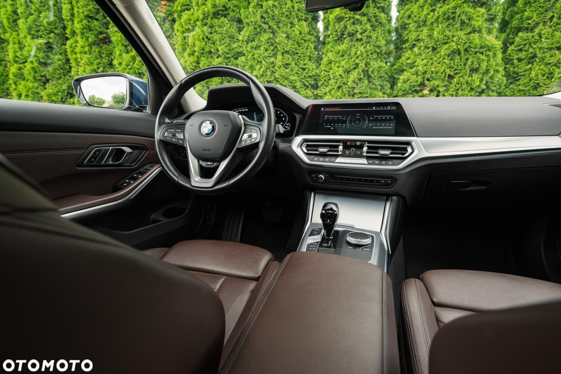 BMW Seria 3 - 16