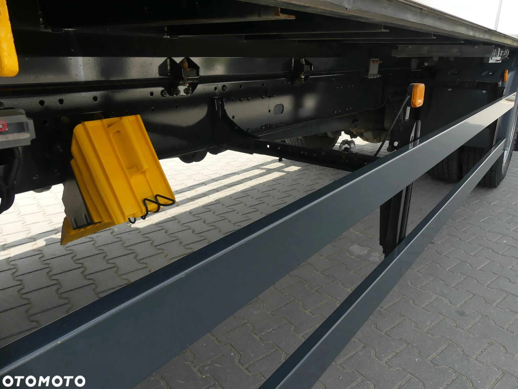 MAN TGM 18.290 / IZOTERMA + WINDA / GLOB / EURO 6 / OTWIERANY BOK / - 19