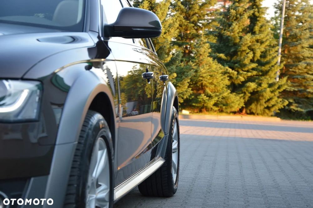 Audi A4 Allroad 2.0 TDI clean diesel Quattro S tronic - 14