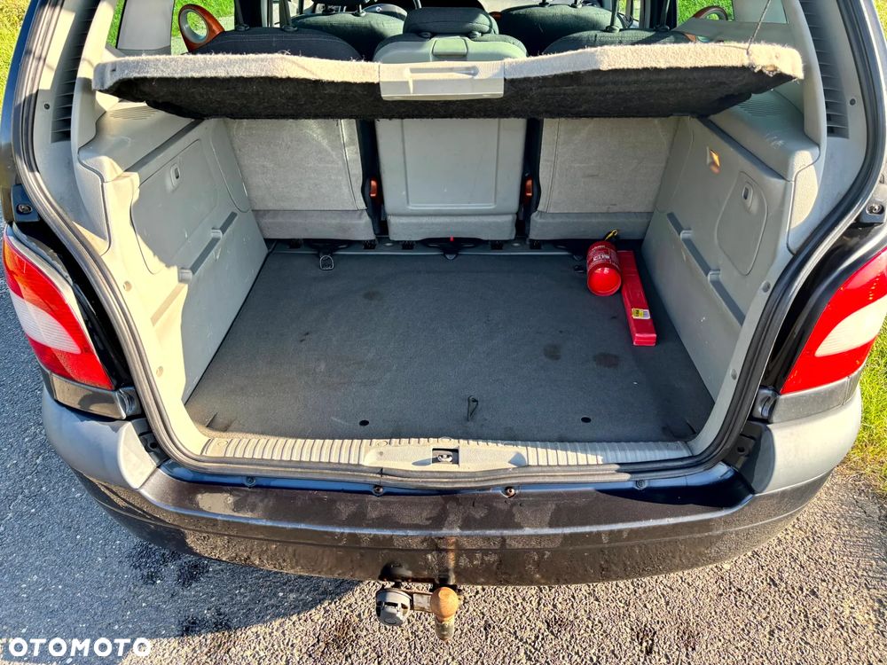 Renault Scenic - 9
