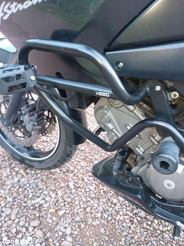 Suzuki V-STROM - 19