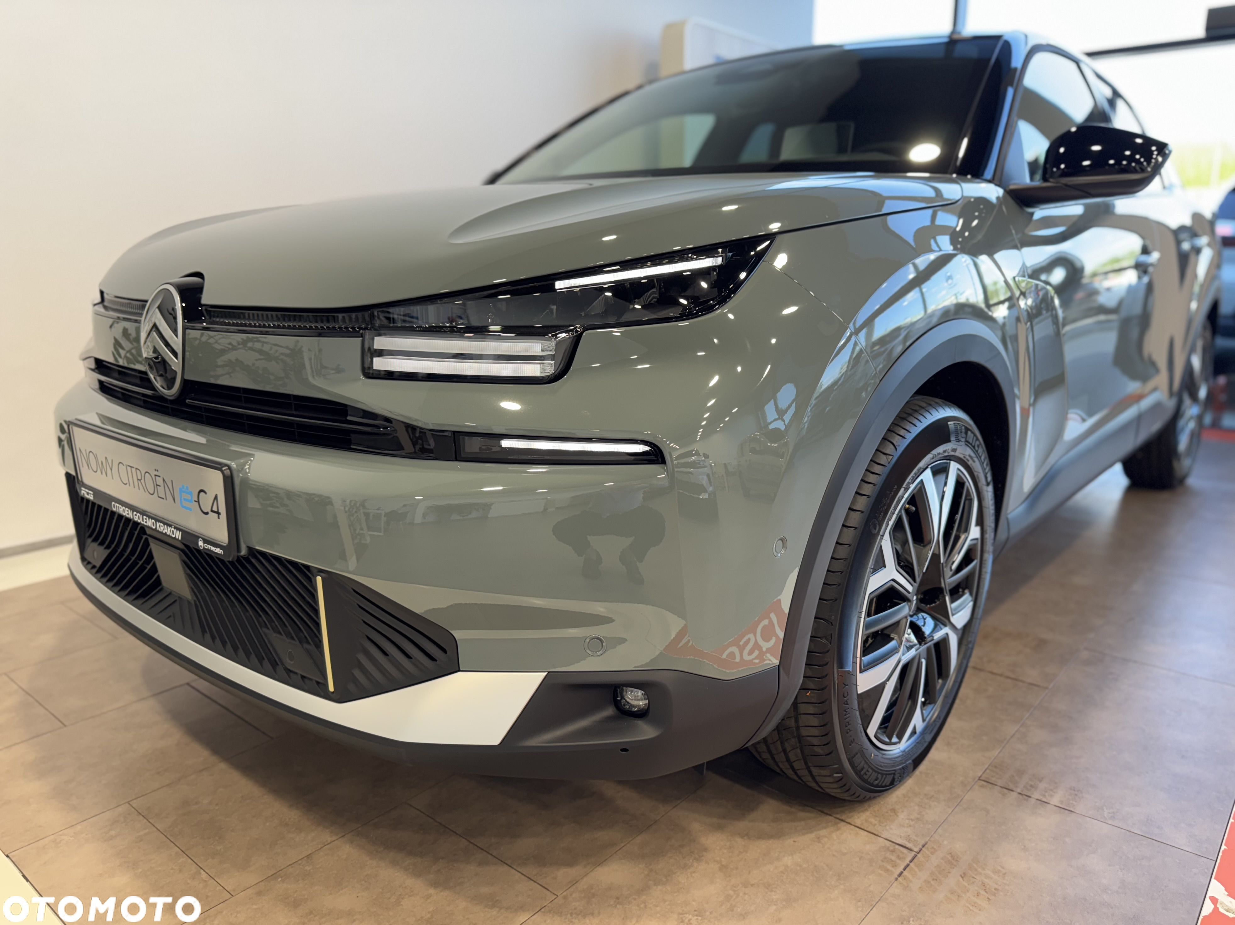 Citroën C4 e-C4 EV156 54kWh Max - 2