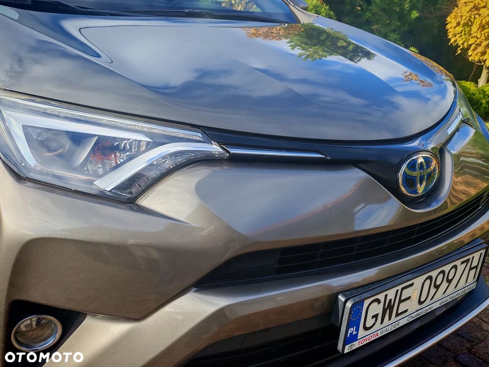 Toyota RAV4 - 7
