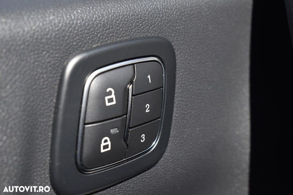 Ford Kuga 2.5 Duratec FWD PHEV Active X - 27